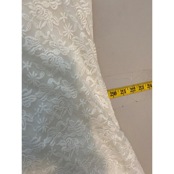 Sleeveless White Lace Button-Down Dress By Personal Touch Medium - Picture 7 of 8